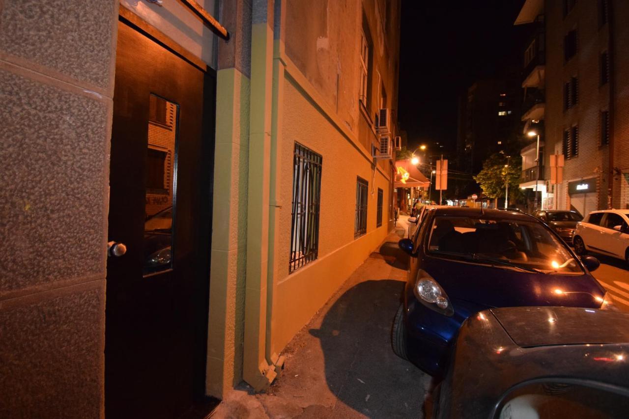 Apartments Wolf ベオグラード エクステリア 写真